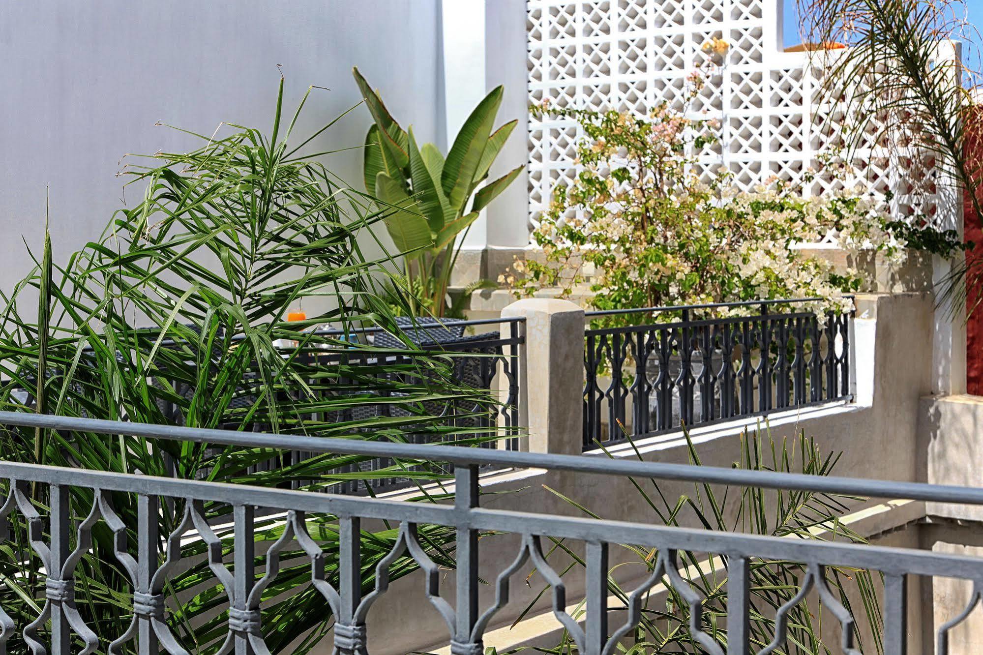 Riad Dar Zen Rabat Exterior photo